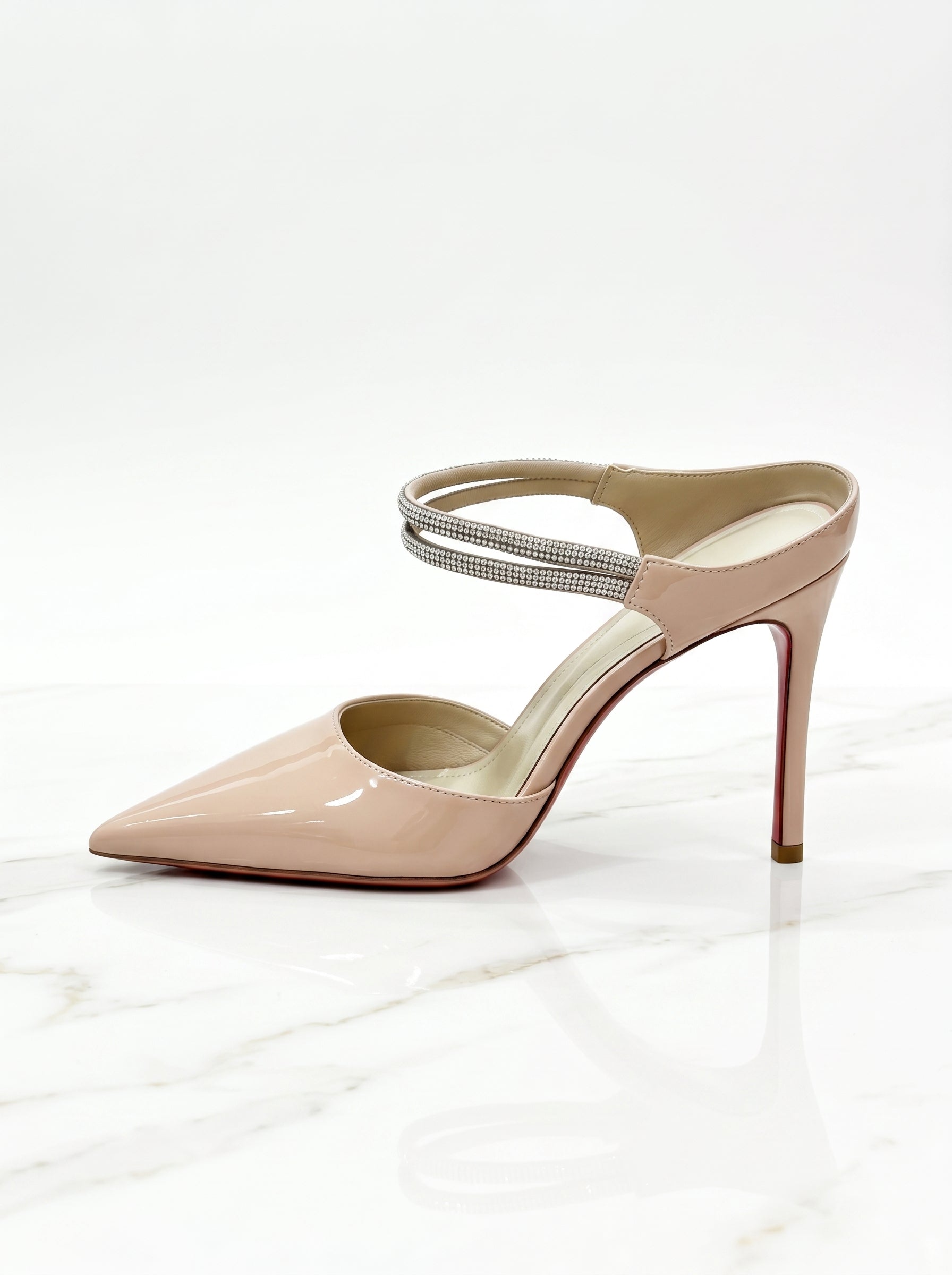Pointed Toe Crystal Heel