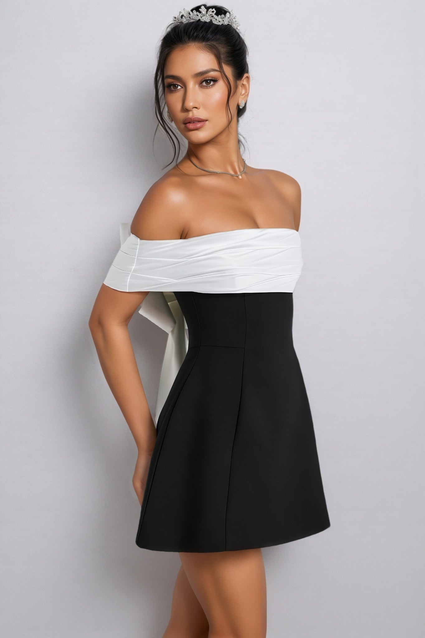 Della Mini Dress